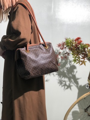 CELINE セリーヌ　マカダム　サークルチャーム　ボックス　ショルダーバッグ　ブラウン　vintage　ヴィンテージ　オールドセリーヌ　vdarns