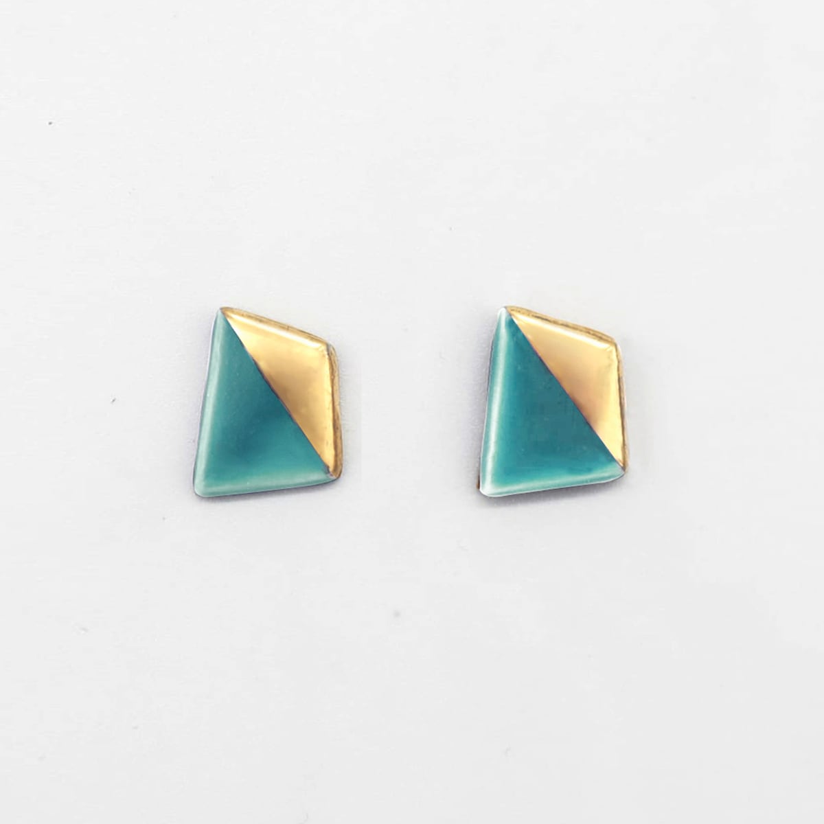 【eb2】Sサイズ 色釉 GREEN イヤリング/ピアス/ノンホールピアス/樹脂ピアス