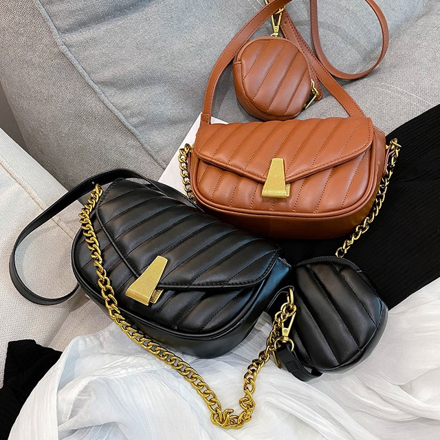 夏のスモールバッグ女性バッグ2020人気の新しいトレンディなファッションワイルドワンショルダーメッセンジャーバッグバージョンのネットレッドスモールスクエアバッグ 手作りハンドバック16349681047