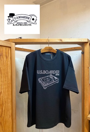 U.S.BOARDER  T-shirt  S/S 梨地T  Turntable    ターンテーブル   Black  ブラック　黒色　アナログ　analog   ヴァイナル　vinl　Crepe Weave   ユーエスボーダー   usboarder