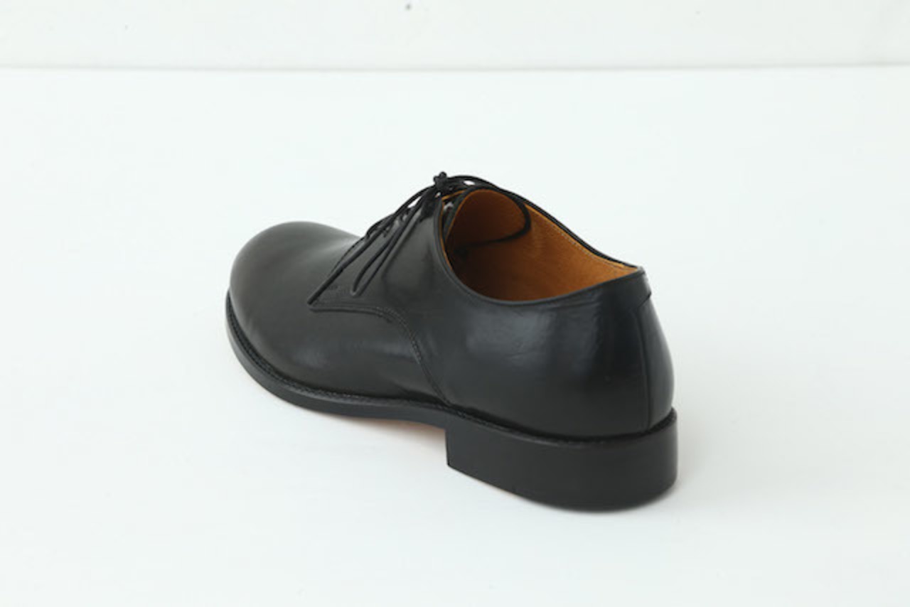 PLAIN TOE BLUCHER