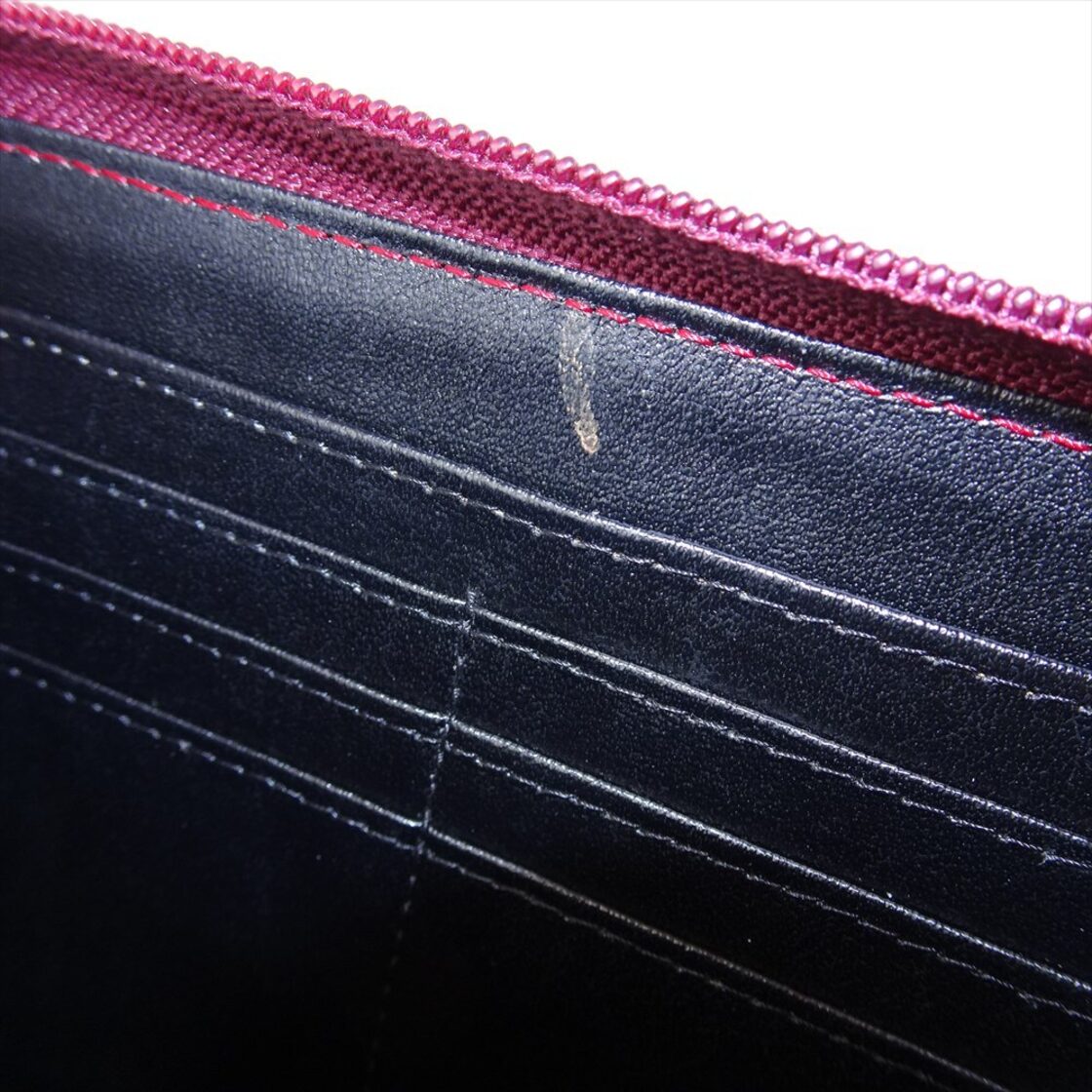 未使用 カイマンレザー 長財布 ラウンドファスナー 赤 ジッピー  