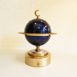 Vintage Zodiac globe cigarette holder music box