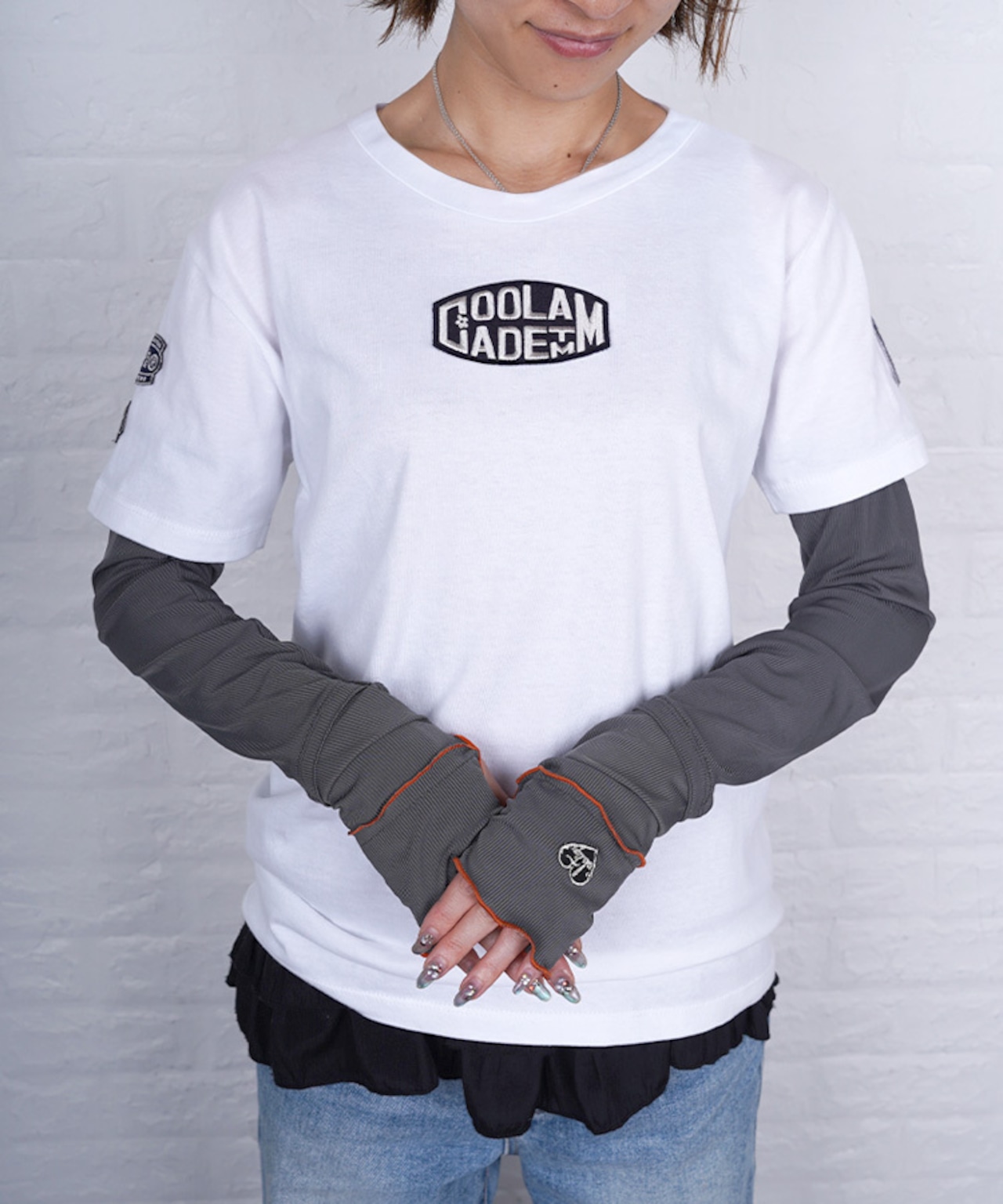 【直営限定ITEM】バイカラーメロウアームカバー (GRAY) CQ-49505H