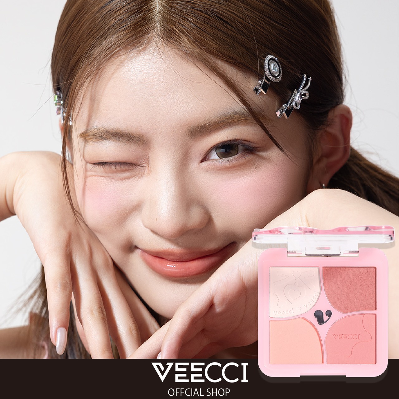 VEECCI　ブルーミング4色チークブラッシュ