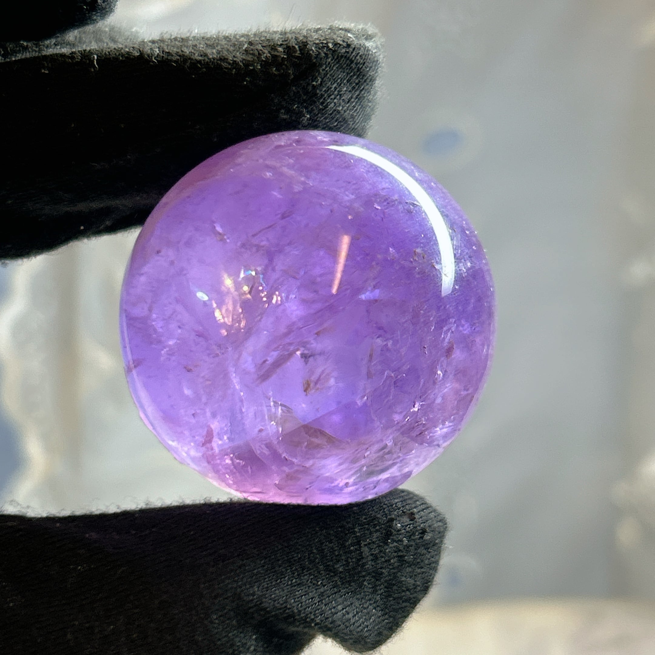 クリスタル・ワールド御徒町店