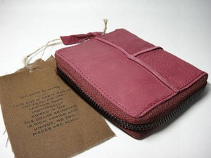 Cut n' Paste Folding Wallet (wasington/Berry)