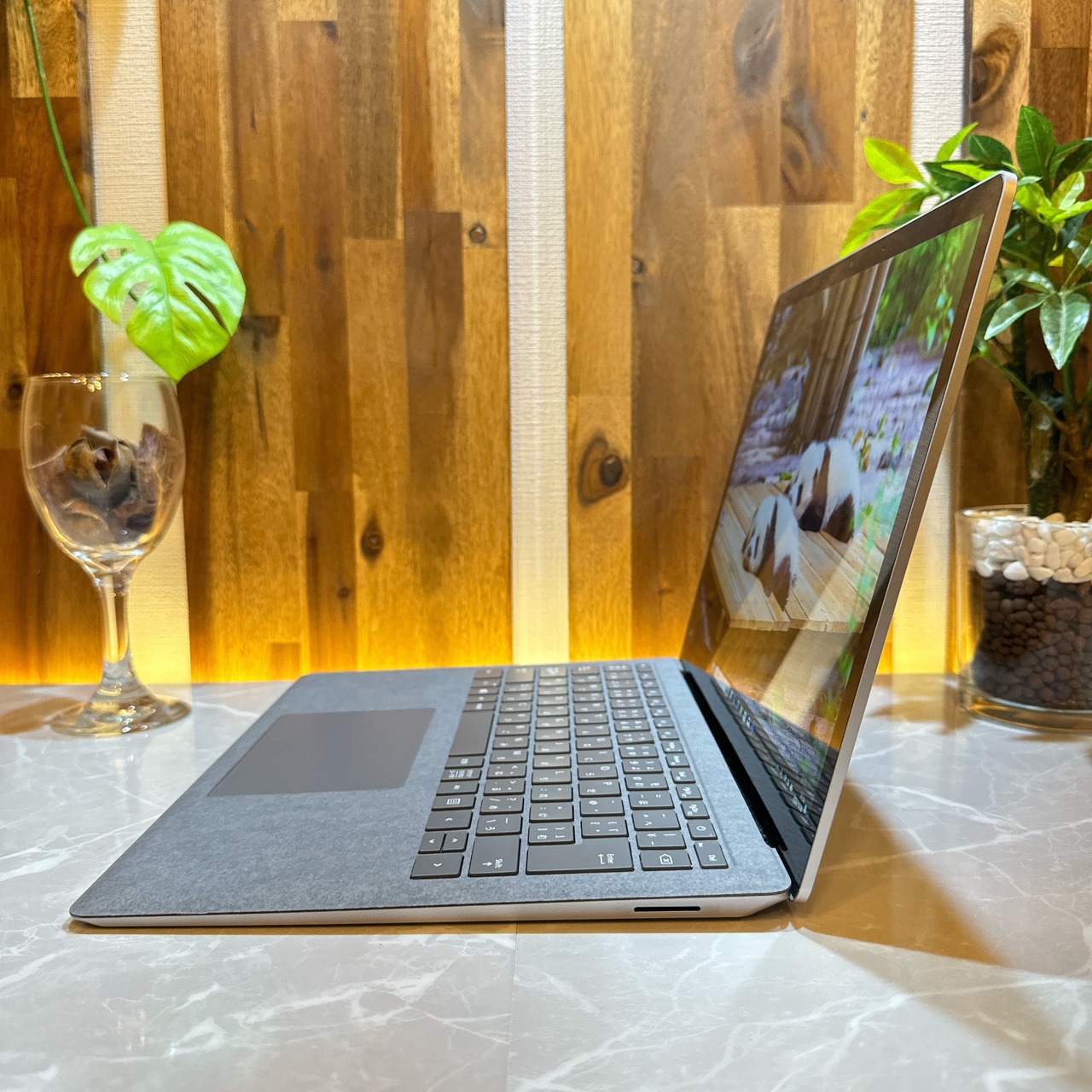 2021年式 Microsoft Surface Laptop 4 / 第11世代 Core i5-1145G7 / メモリ8GB / SSD256GB