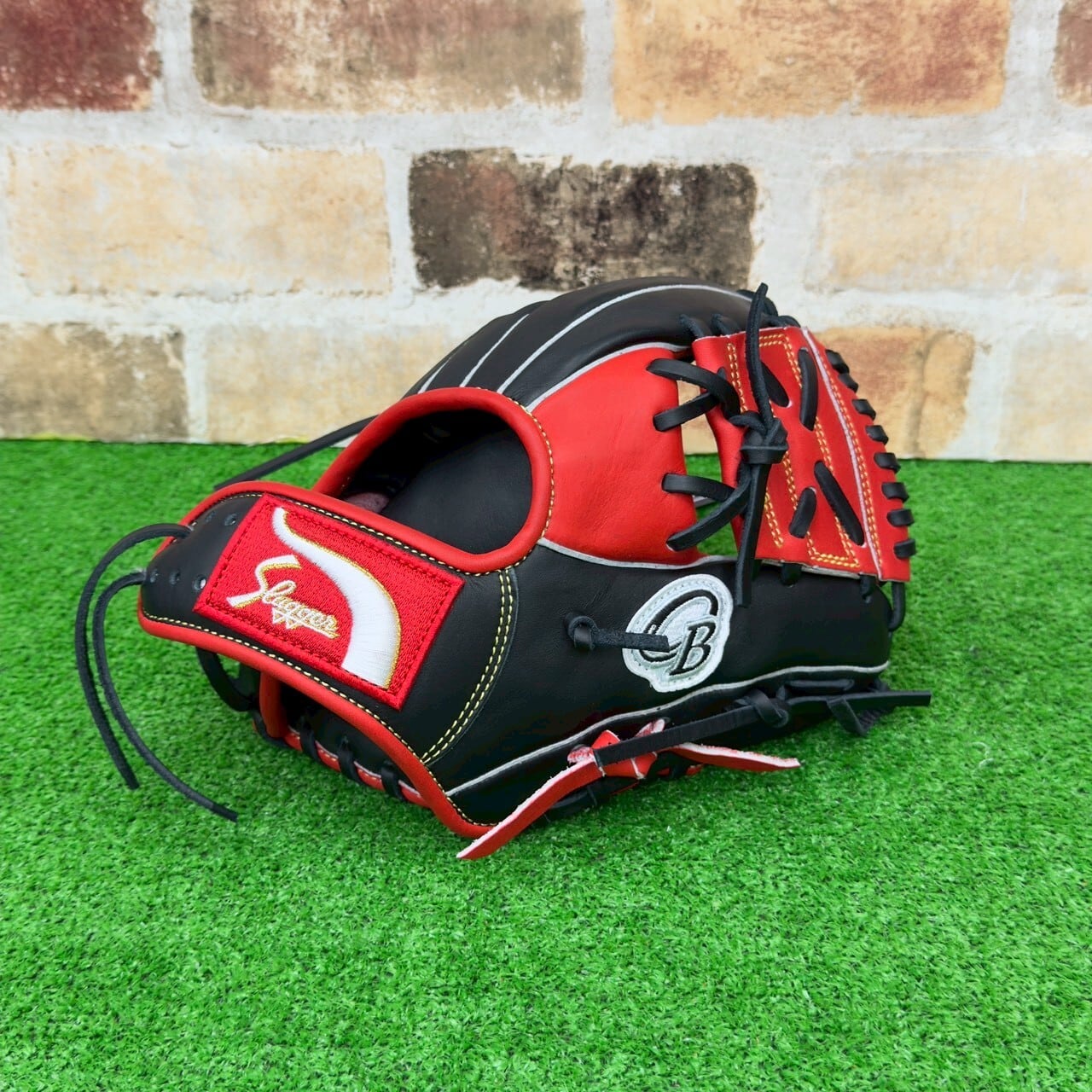 久保田スラッガー 限定トレーニング用 グラブ ブラック×レッド LT25