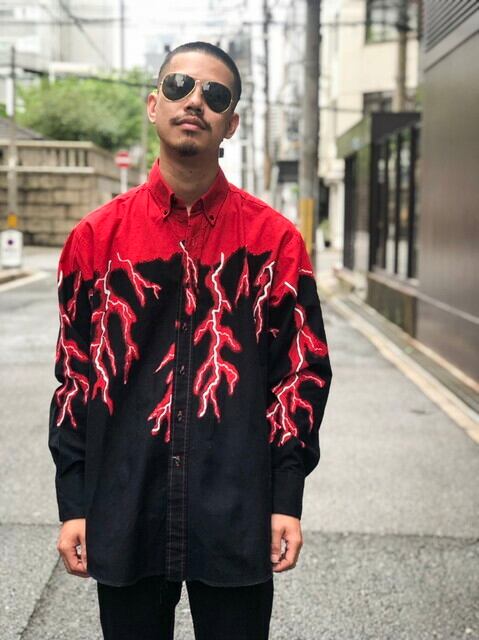 80's lightning bolt print B.D shirt