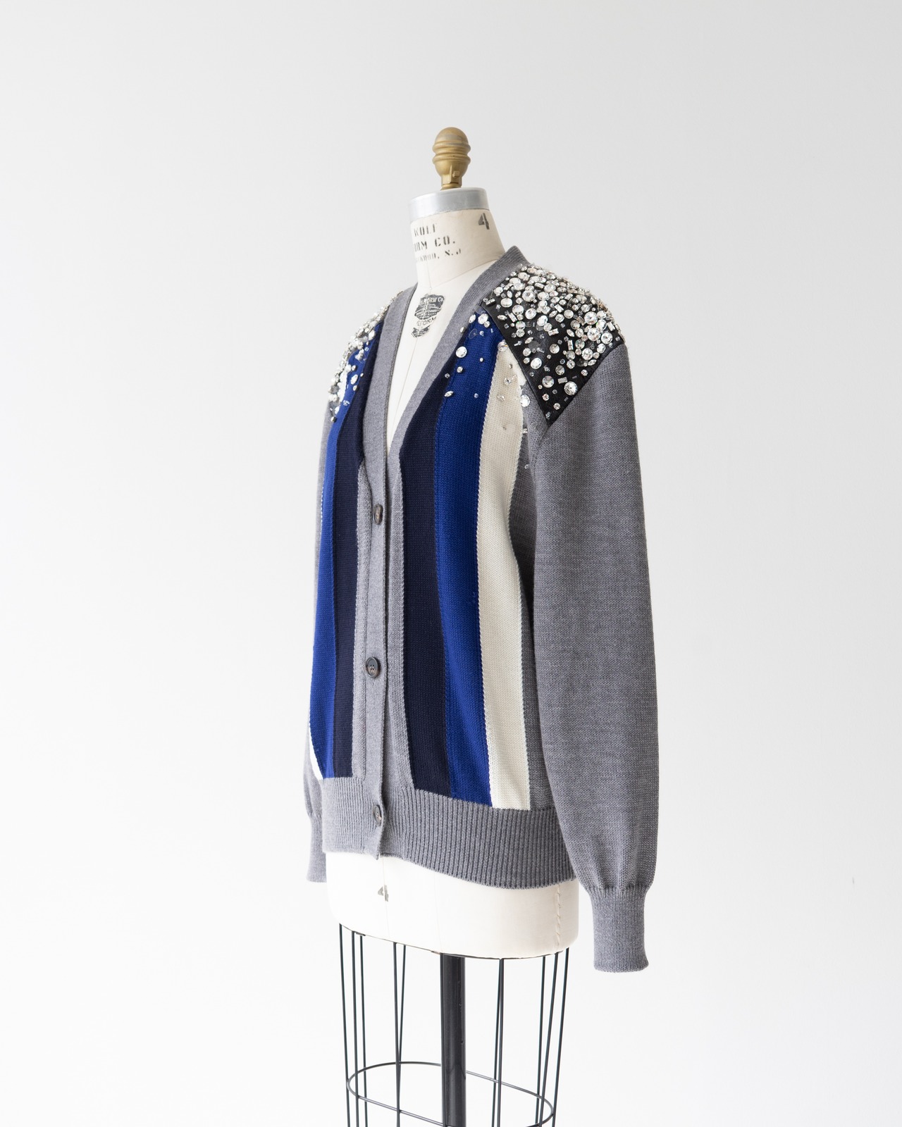 〈miu miu〉Embellished Cardigan