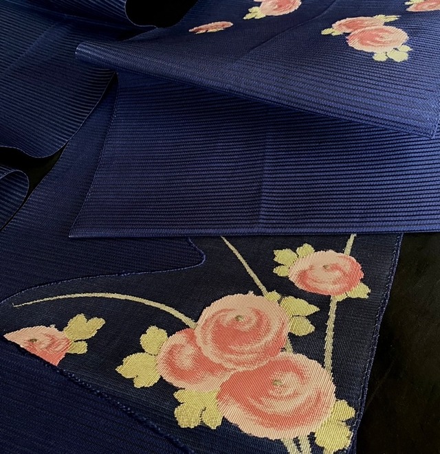 絽綴れの花の名古屋帯〉 SALE 濃紺 織り出し 夏帯 涼しげ 軽い 可愛い 