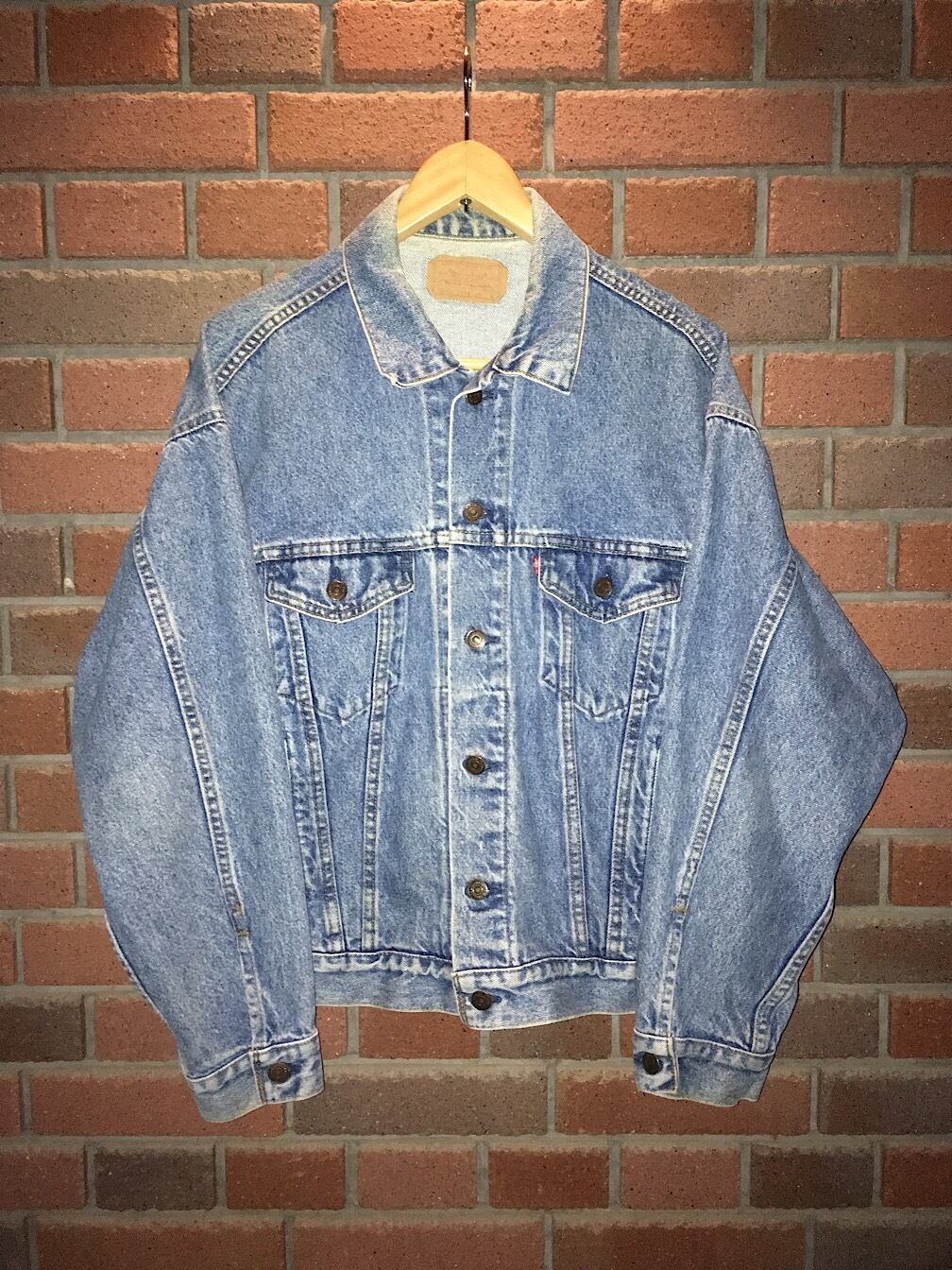 80's ~90's LEVI' S denim jacket made in USA