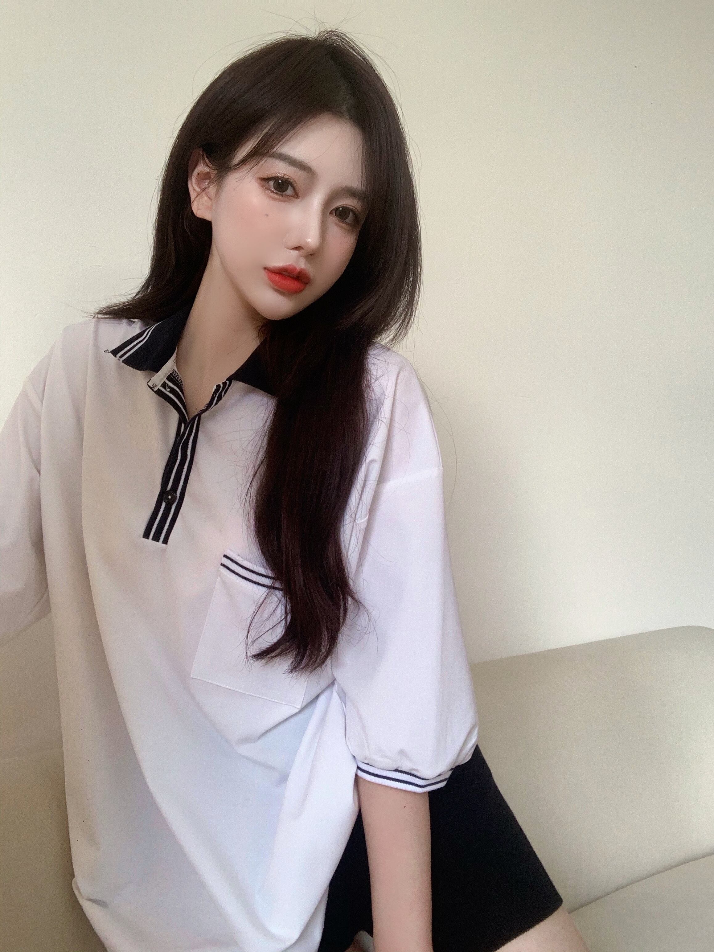 スタンダードカラーTシャツ サマー薄手カジュアルルーズスタイルトップス レトロ 夏物 ブラックストロベリース31765066284