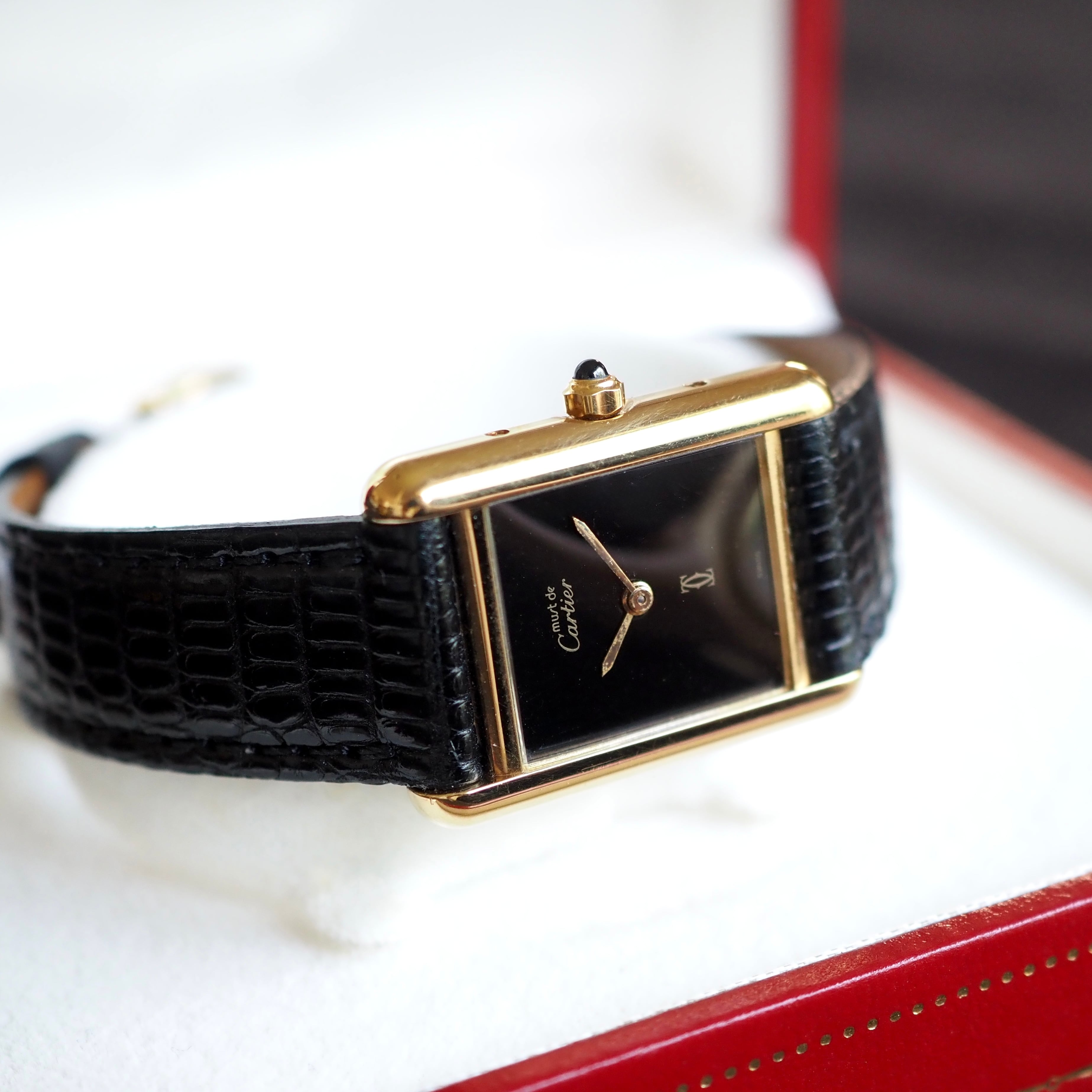 文字盤 腕時計 カルティエ タンク 黒文字盤 Cartier tank カルティエ