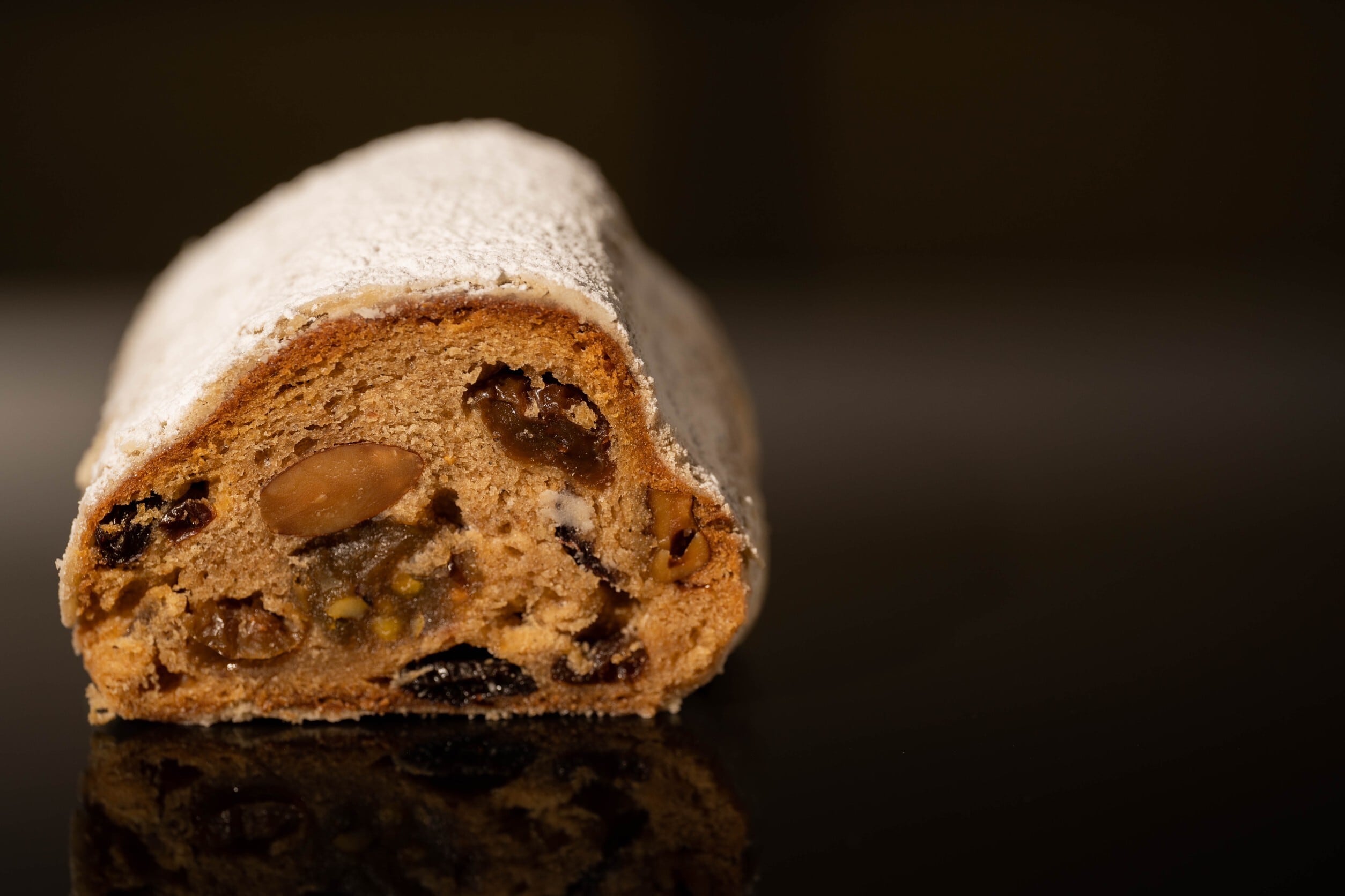 熟成フルーツシュトーレン2025