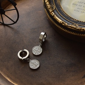 ベネディクトコインドロップイヤリング