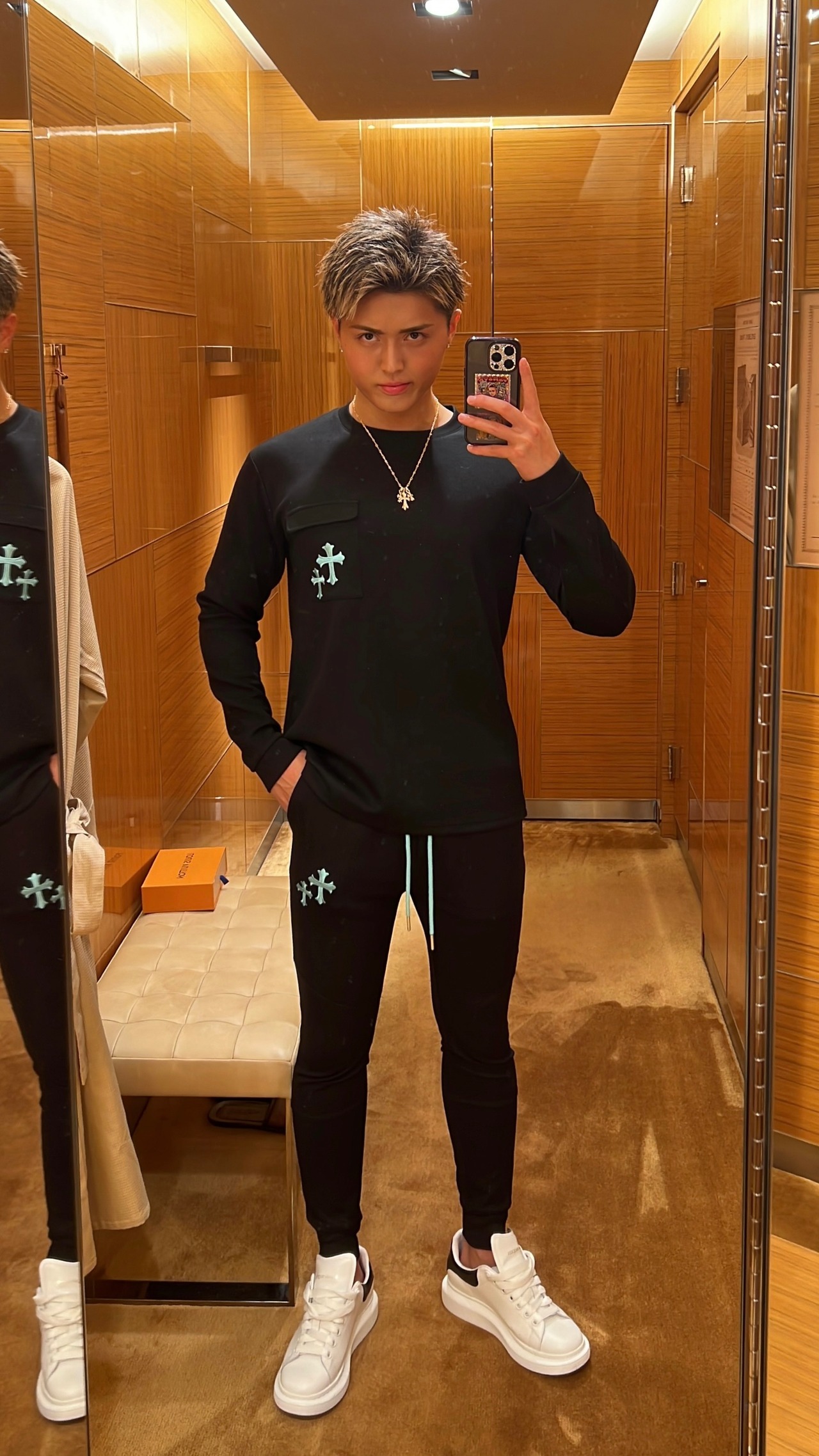 RHINE STONE CROSS SHIRT BLUE【OW25BD008】