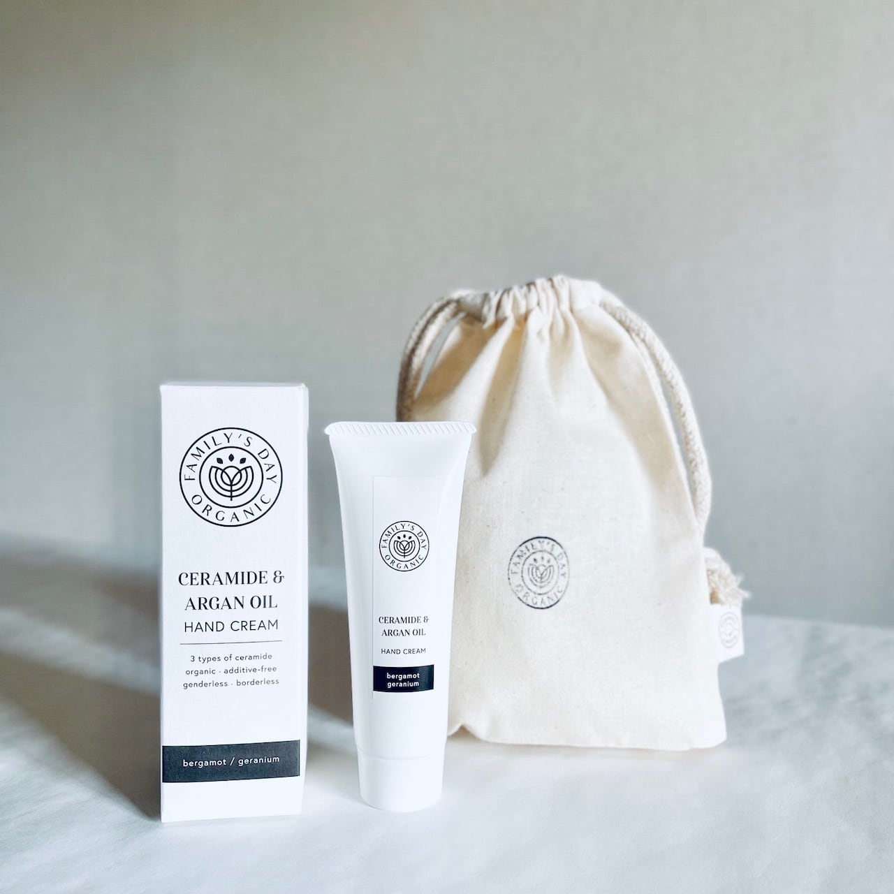 FAMILY'S DAY ORGANIC セラミドハンドクリーム 50g オリジナル巾着セット