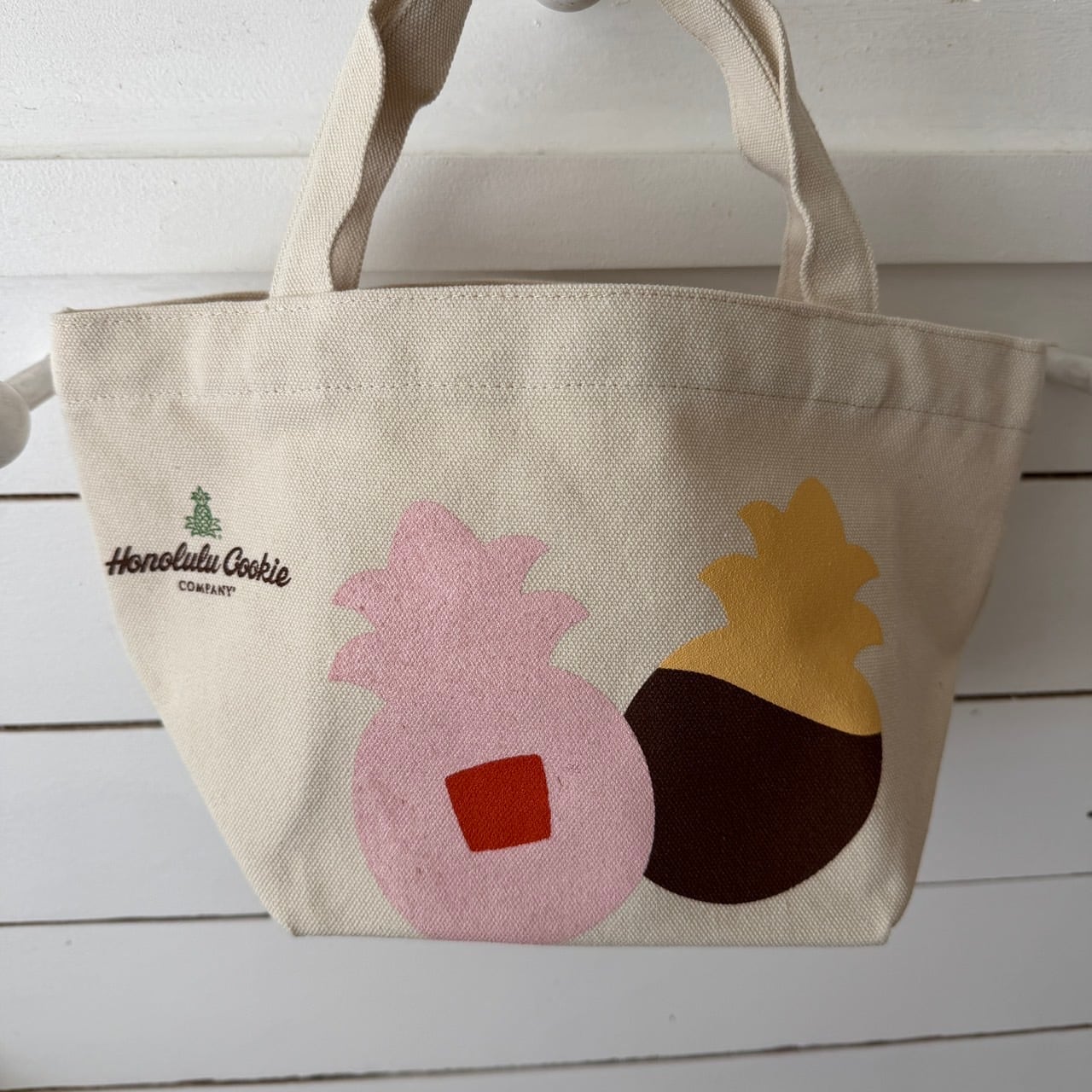トートバッグ buho 刺繍トートバッグ ハシビロコウとメンダコ｜BIRDSTORY