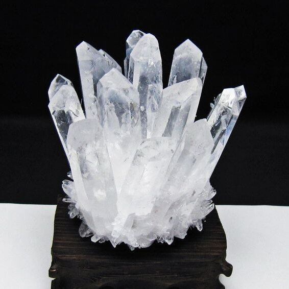 水晶 クラスター 水晶 原石 台座付属 一点物 おまかせ便 182-8600