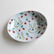 村田菜穂美作　カレー皿　「うさちゃんとさくらんぼ」［2104130000041］