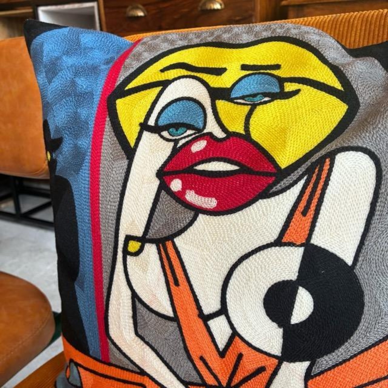 TOPANGA Homefurnishing Art Embroidery Cushion Cover, 45x45cm, F, Black, Cubist Embroidery　