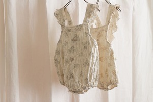 flower frill suit