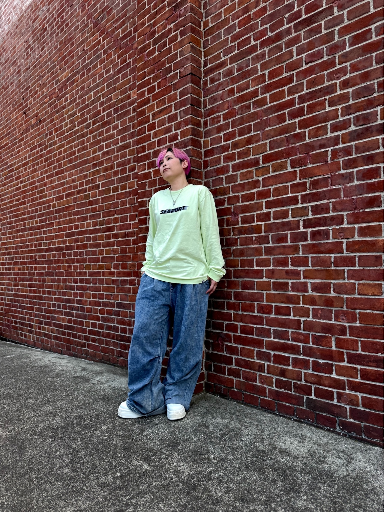 【THE ESSENTIAL LOGO L/S TEE】HARBOR GLOW(Pale Lime) 画像4