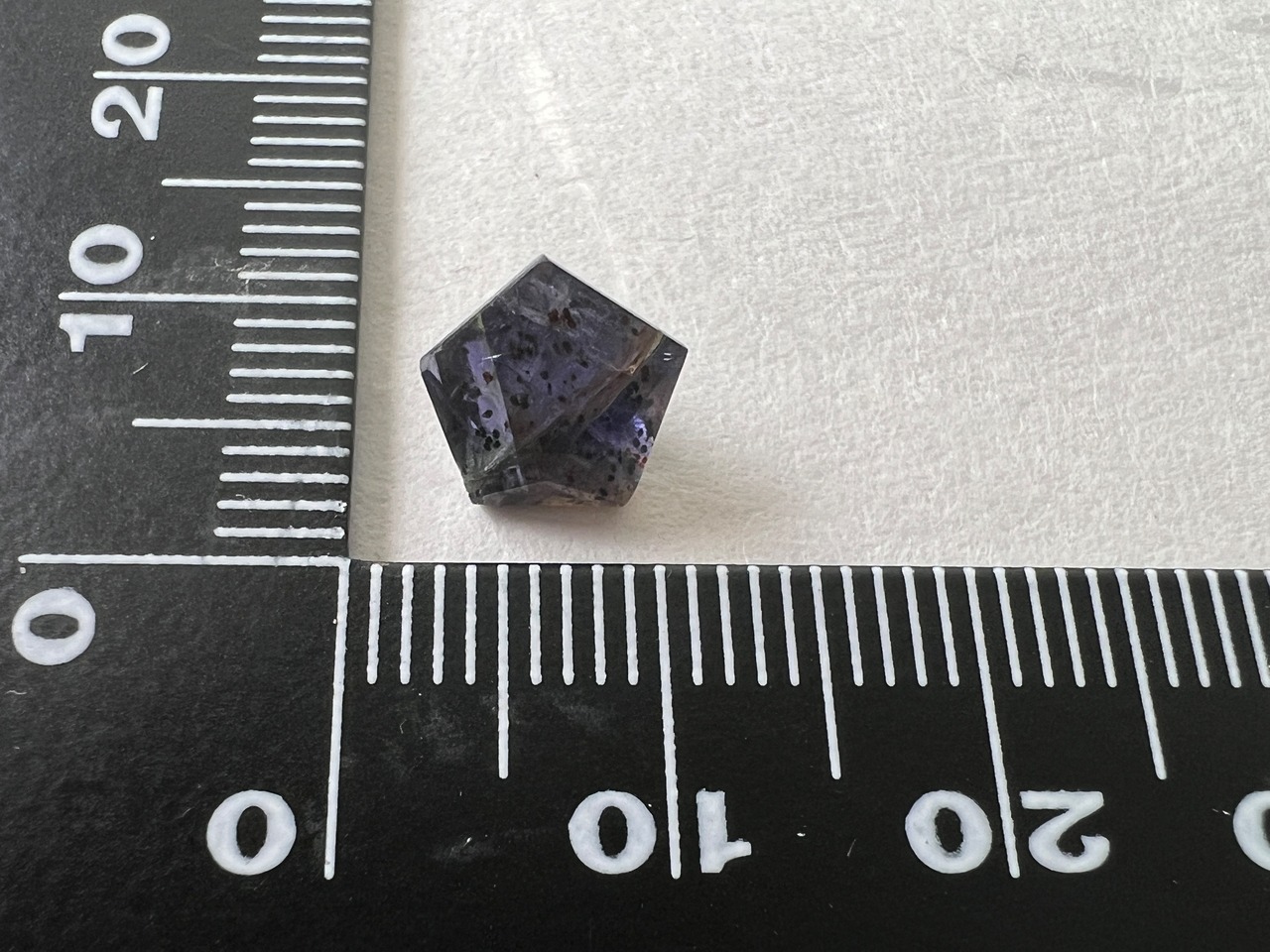 アイオライトサンストーン  1.78ct　[C13‐734]