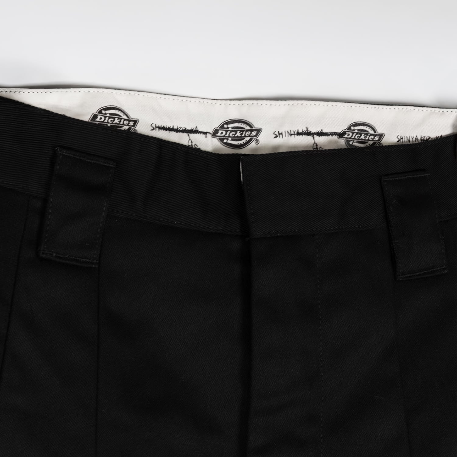 UNEEK BASEMNT - Discover independent style.
