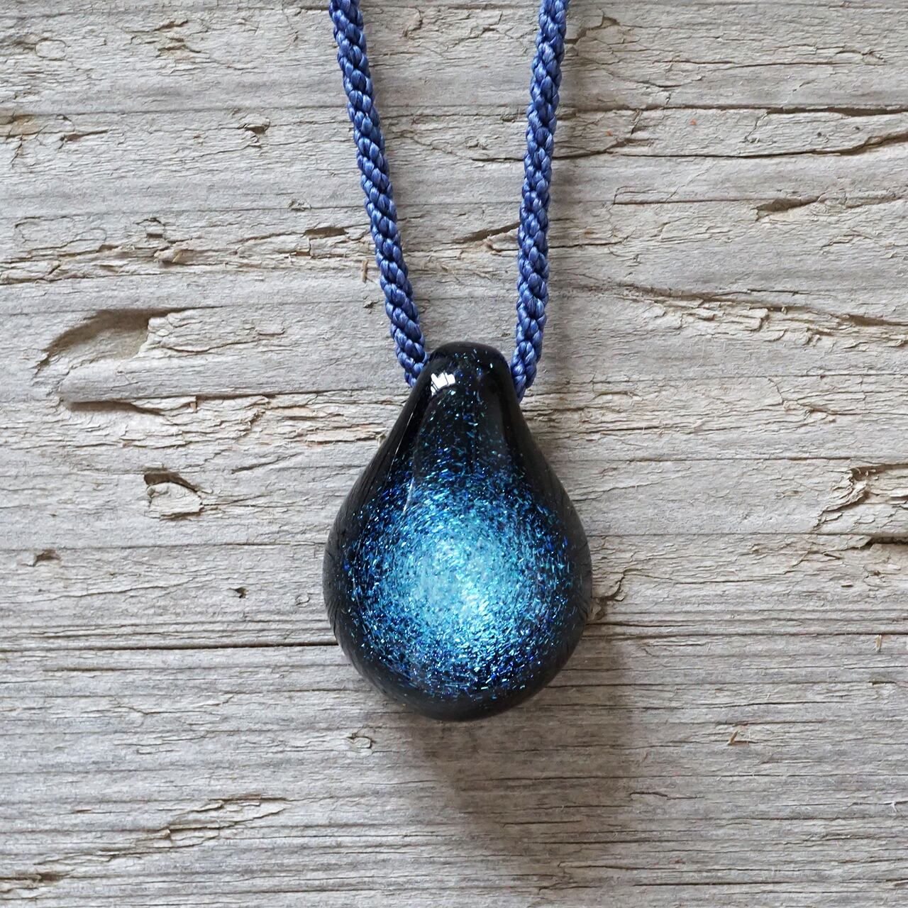 Dichroic Pendant