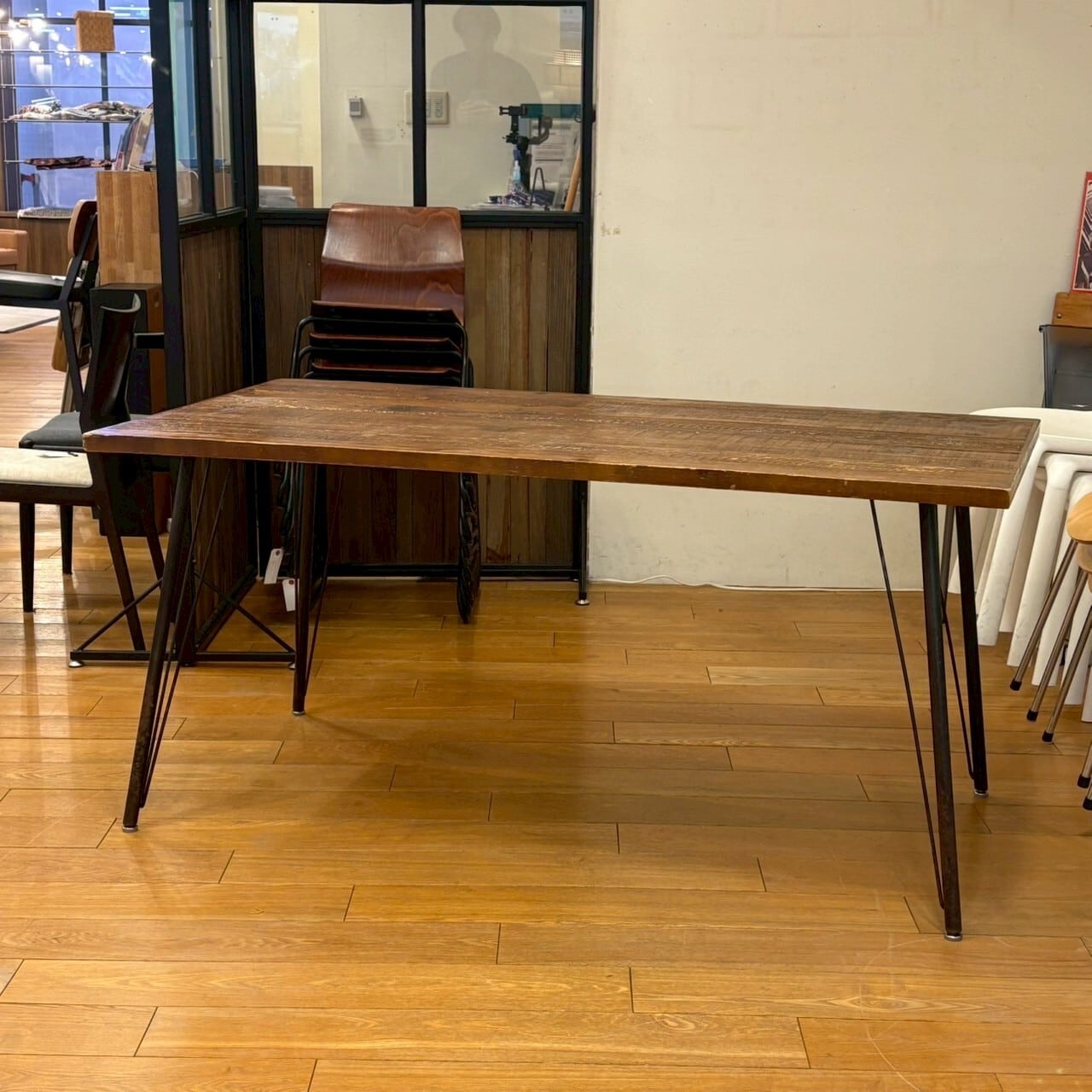 table | clapp vintage クラップヴィンテージみなとみらい店－家具