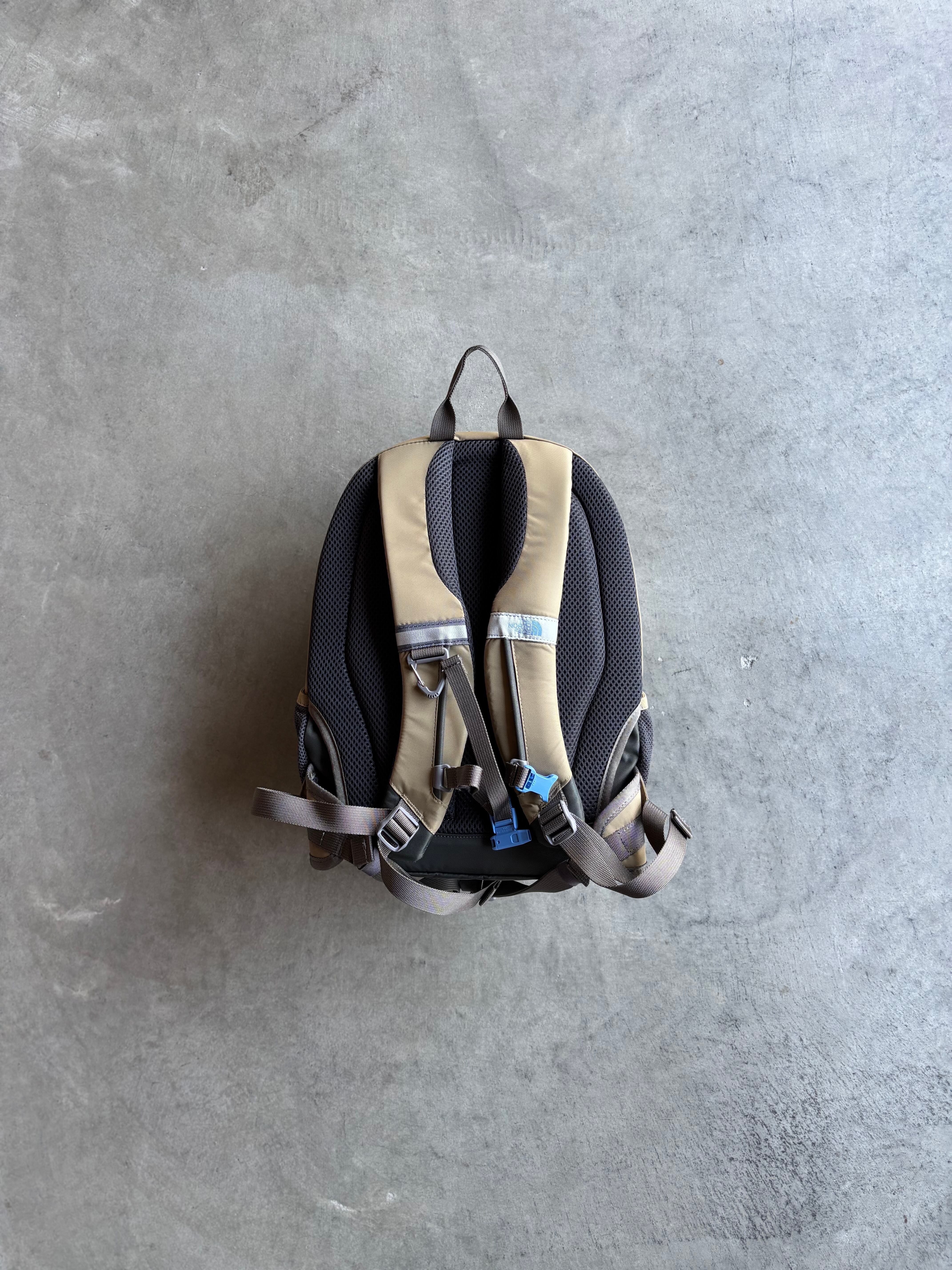 THE NORTH FACE【K Small Day】Kids | LARGE LAB TOWN