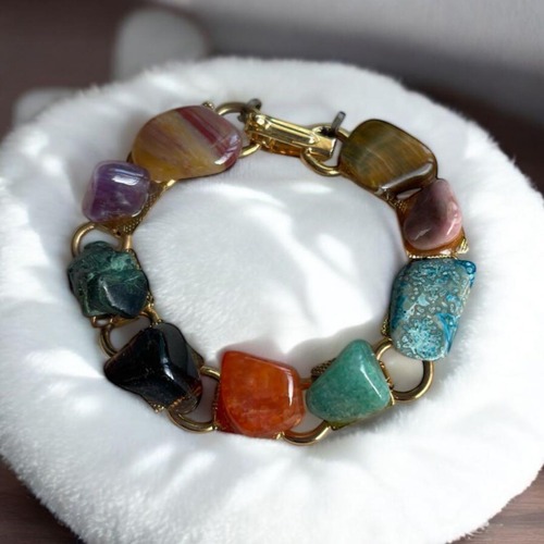 ナチュラルストーンゴールドブレスレット