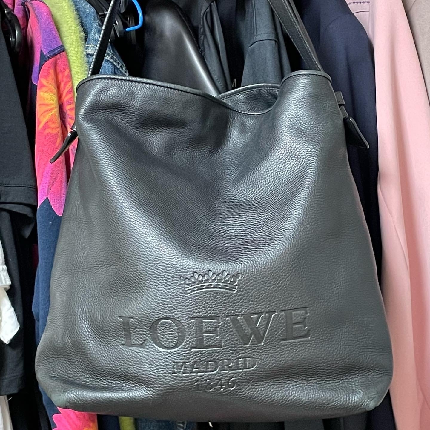 ロエベLOEWE マドリード 黒-