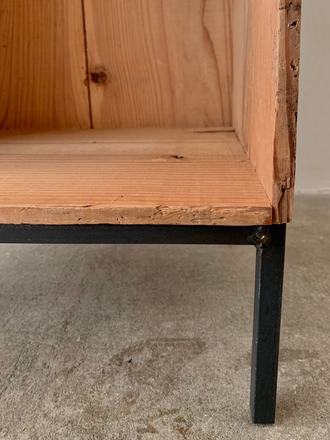 スチール脚の棚 古家具 | ju-gu