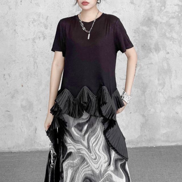 Asymmetric pleated hem t-shirt【2color】 C1554