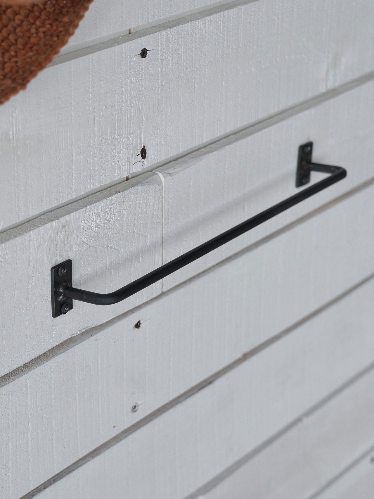 Iron multi hanger : M