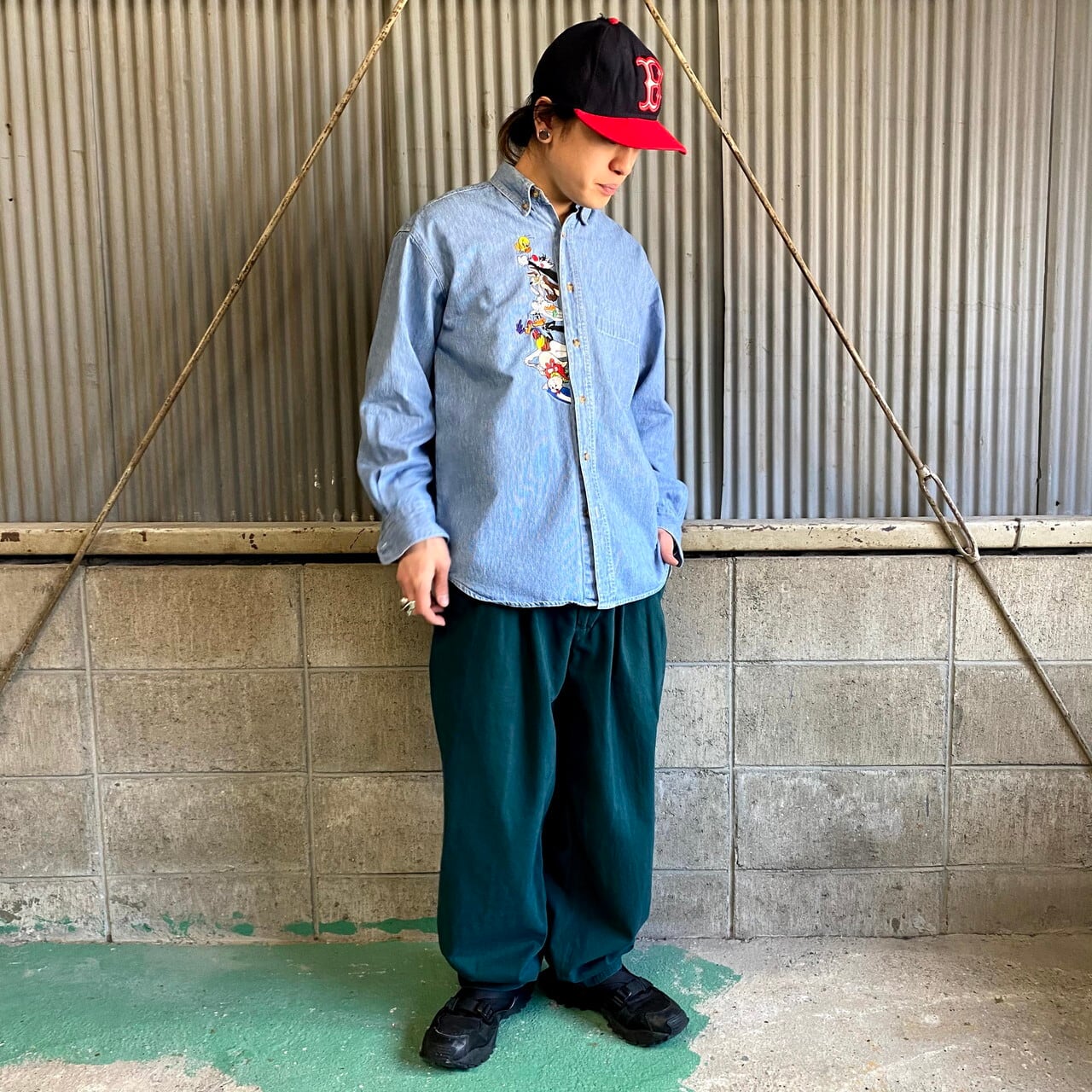 Tommy Hilfiger トミーヒルフィガー ツータック ワイド チノパンツ メンズw33 古着 カラーパンツ グリーン緑色 ロングパンツ All15 Cave 古着屋 公式 古着通販サイト Tommy Hilfiger トミーヒルフィガー ツータック ワイド チノパンツ メンズw33 古着 カラーパンツ グリーン緑色 ロングパンツ All15 Cave 古着屋 公式 古着通販サイト