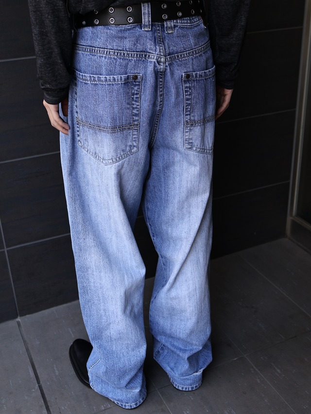 straight washed denim pants