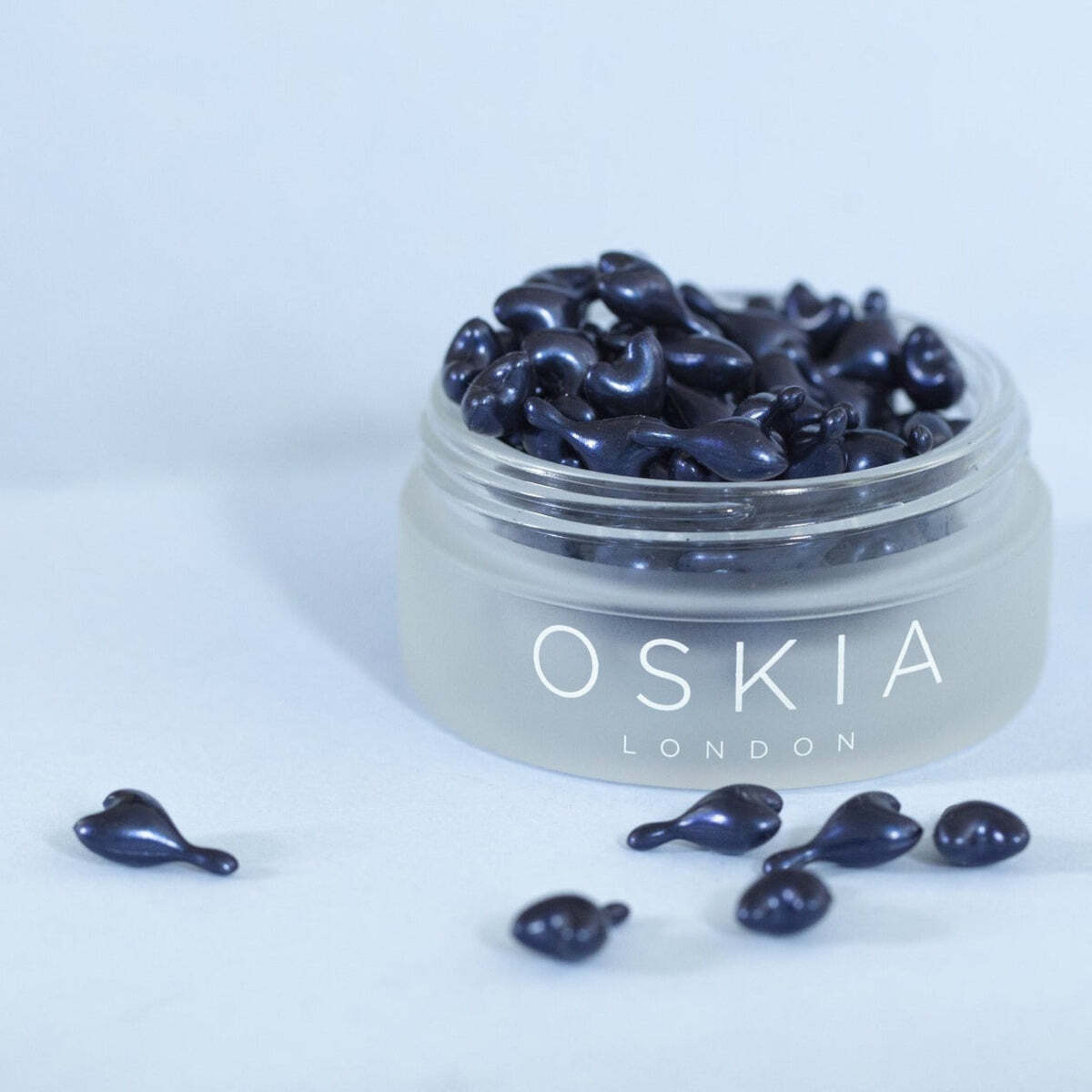 Rナイトセラムカプセル (0.28mL×60 カプセル) | OSKIA ｜オスキア 公式