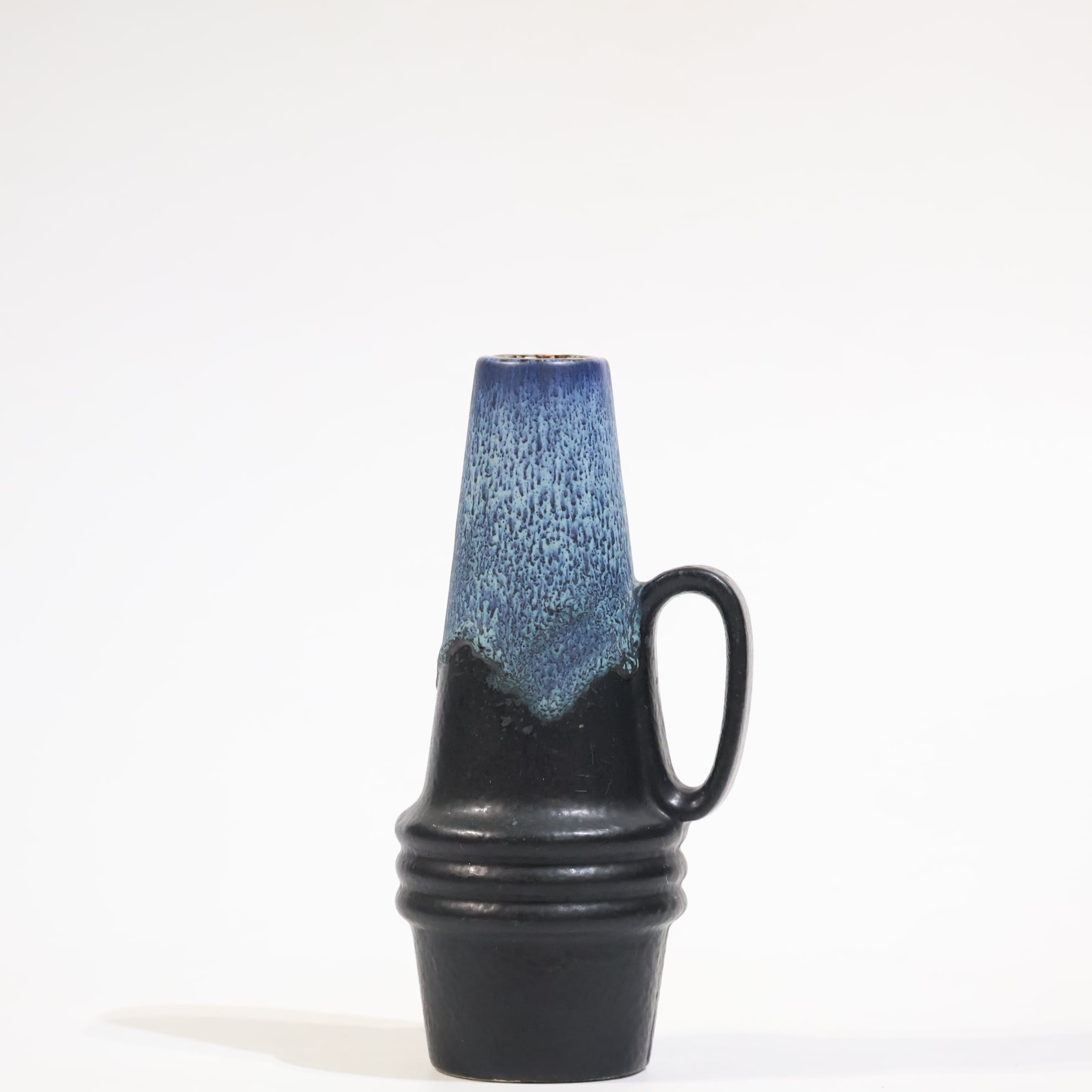 Scheurich-- 22.4cm | Fat Lava & German Art Pottery