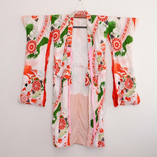 アンティーク着物 子供用 縮緬 リメイク素材 ジャパンヴィンテージ 昭和レトロ | kimono children japanese fabric chirimen japan vintage