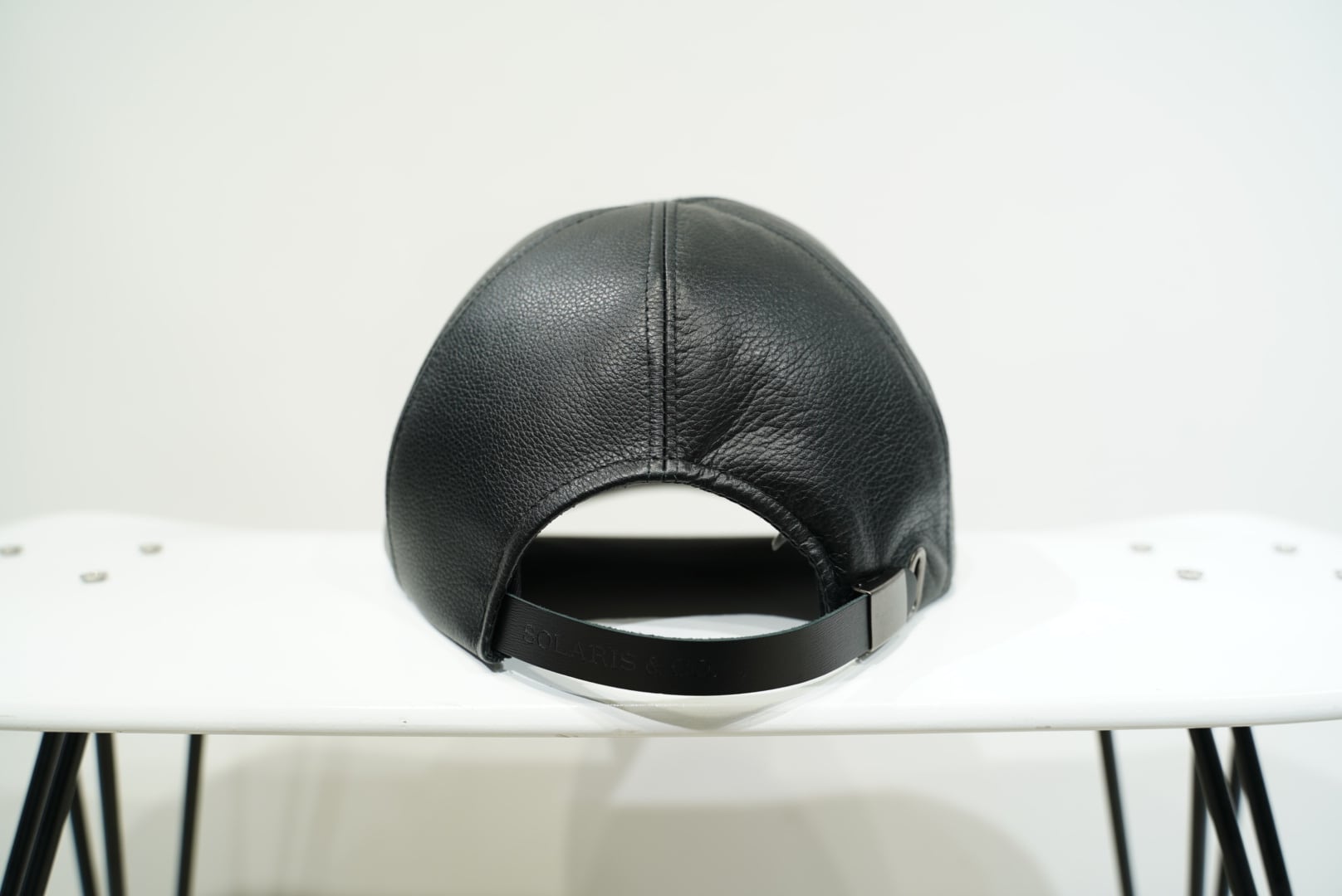 AAKAM leather cap 完売商品 MUSINSA公式 | AAKAM Leather Patch Ball Cap (Black)