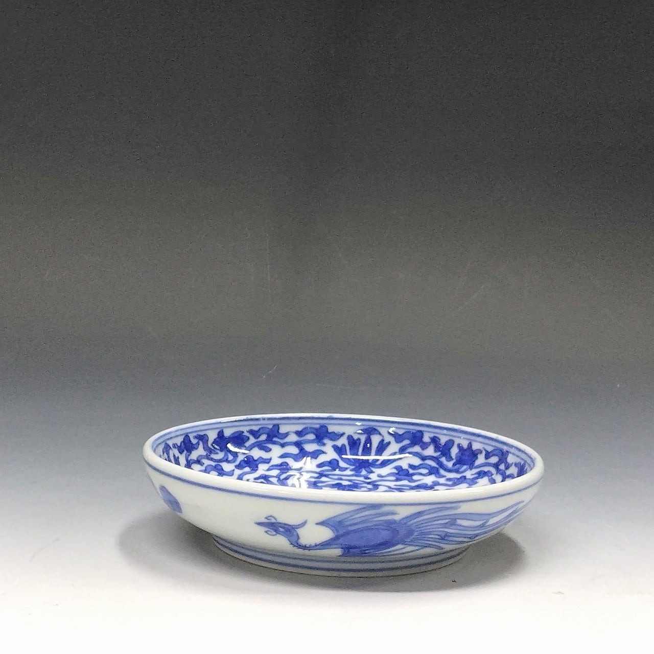 時代もの 銘；英山｜Eizan(愛知, 1890(明治)年頃) 手描 唐花尽染付