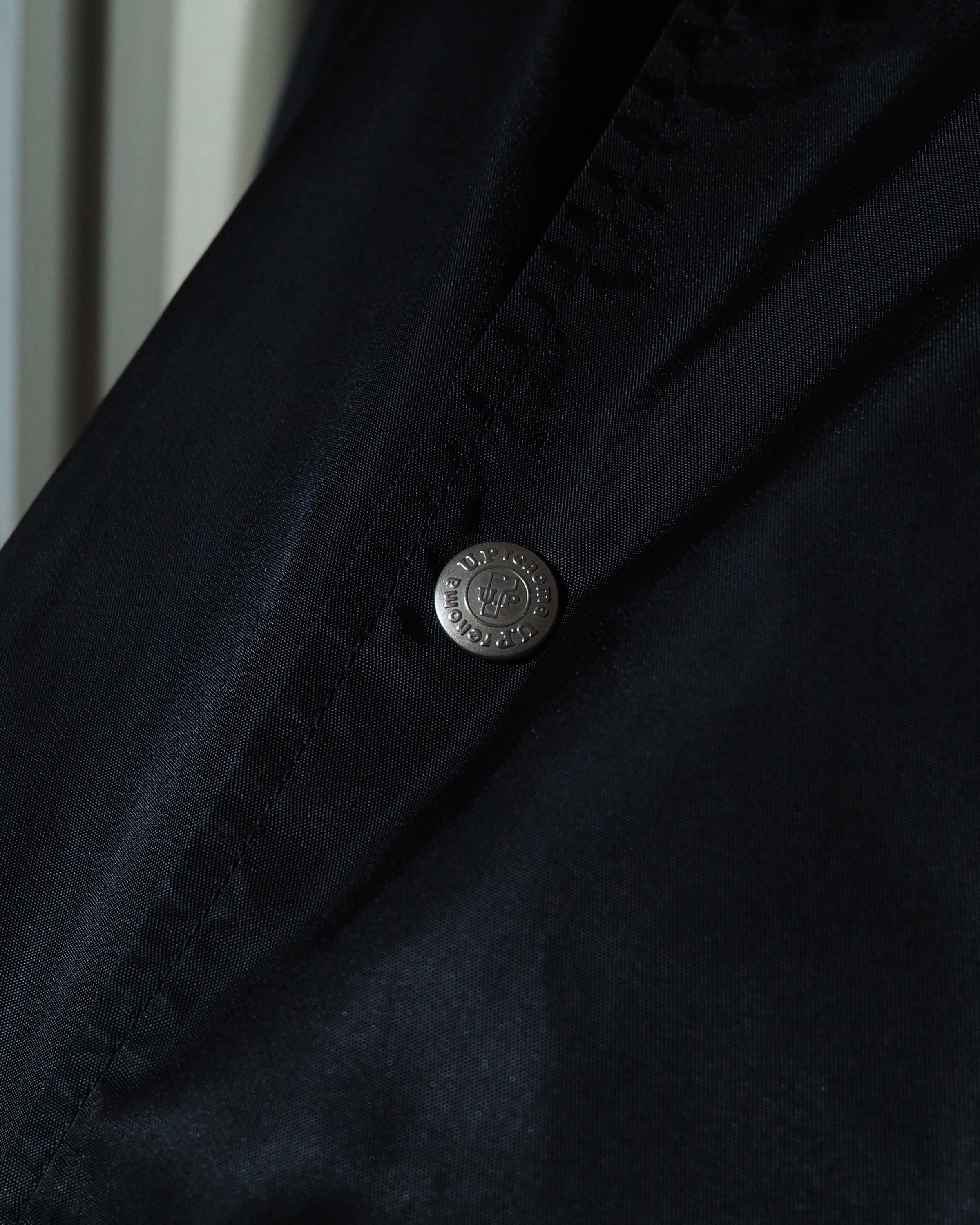 1990s " U.P renoma " Black Shiny Logo Printed Vintage Nylon Coach Jacket