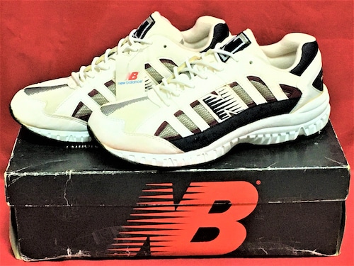 New Balance（ニューバランス）M502  9.5 27.5cm 白/紺/紫 2002