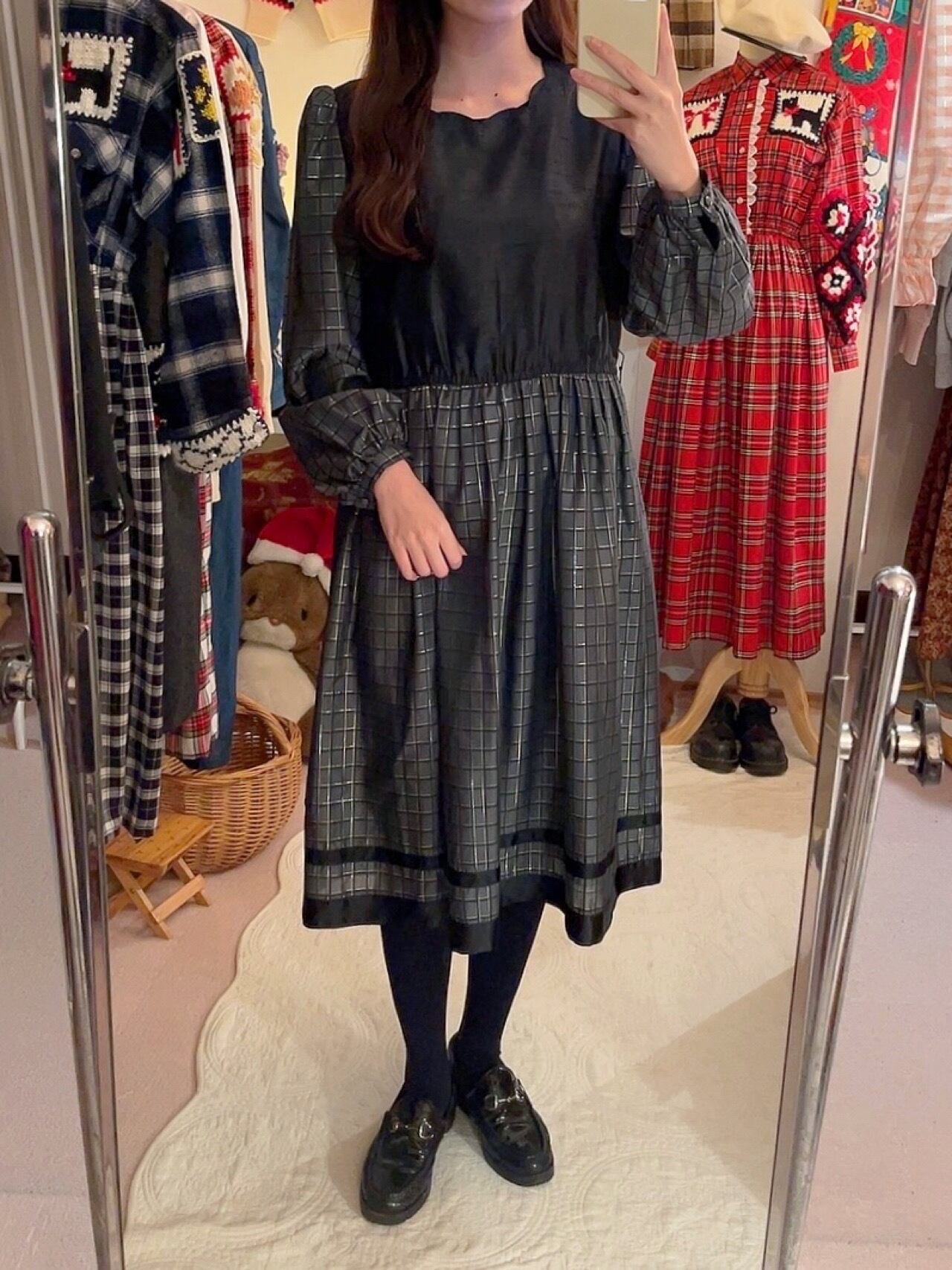 scallop gray lame check one-piece