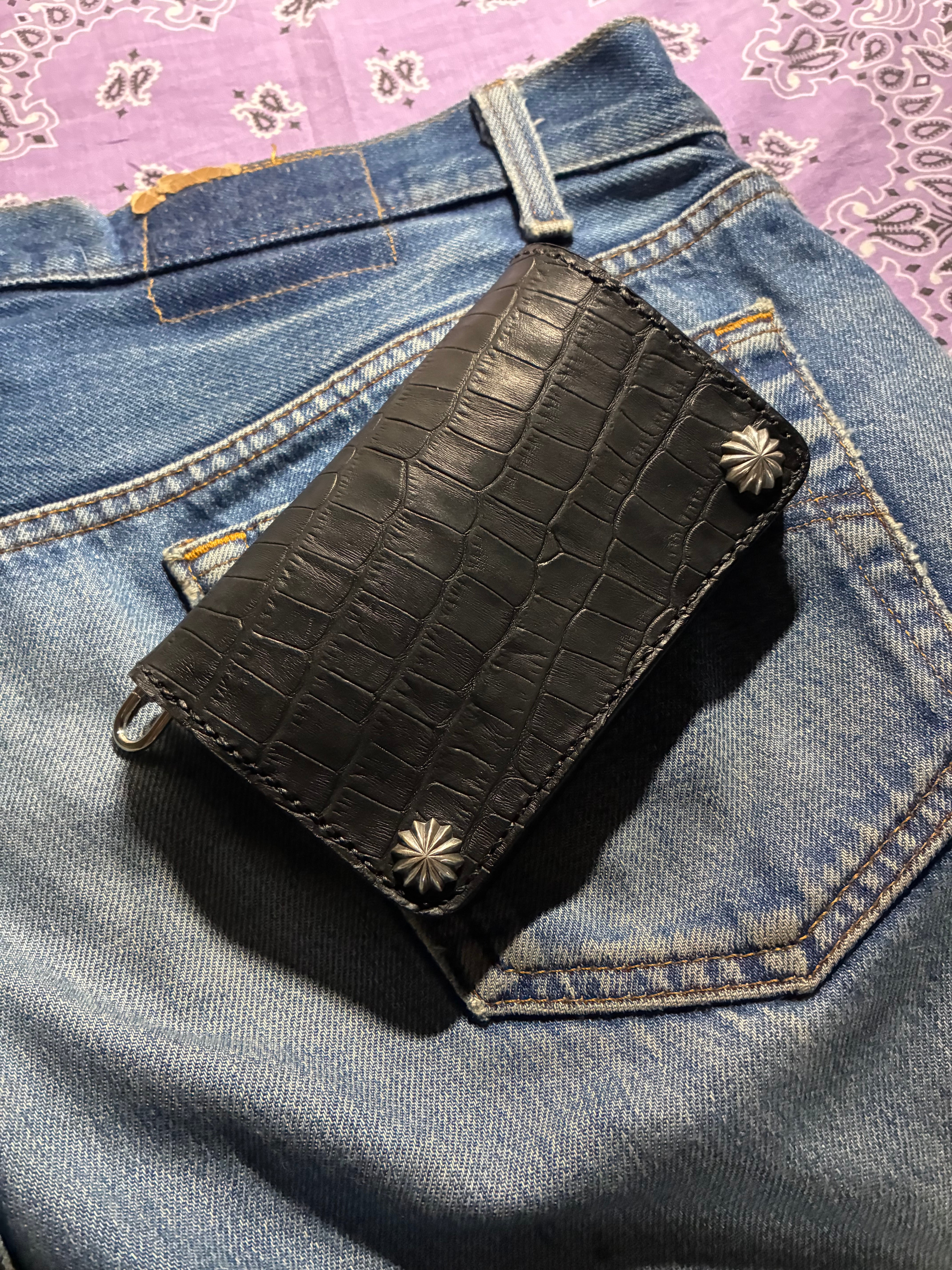 LEFT-HAND.LEATHER